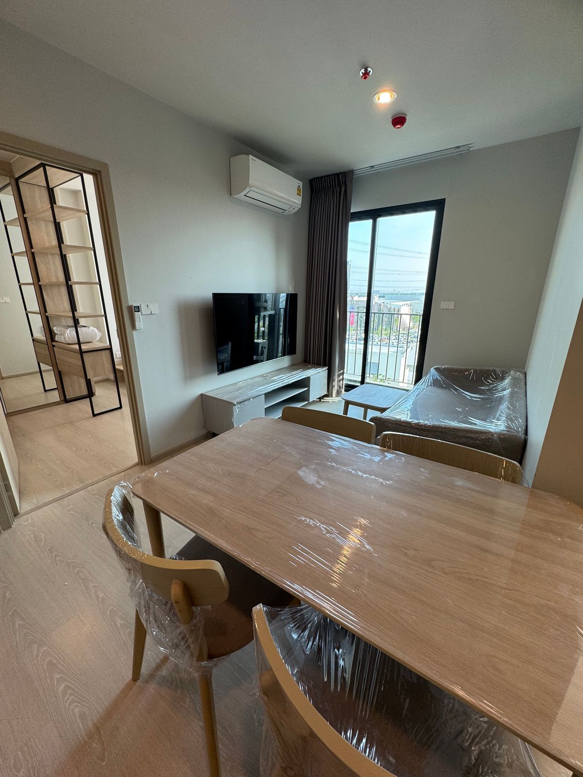 ให้เช่าคอนโดบางนา แบริ่ง ลาซาล : ให้เช่า 📍 Nue Mega Plus Bangna 📍 2 ห้องนอน เฟอร์นิเจอร์ และ เครื่องใช้ไฟฟ้าครบ 