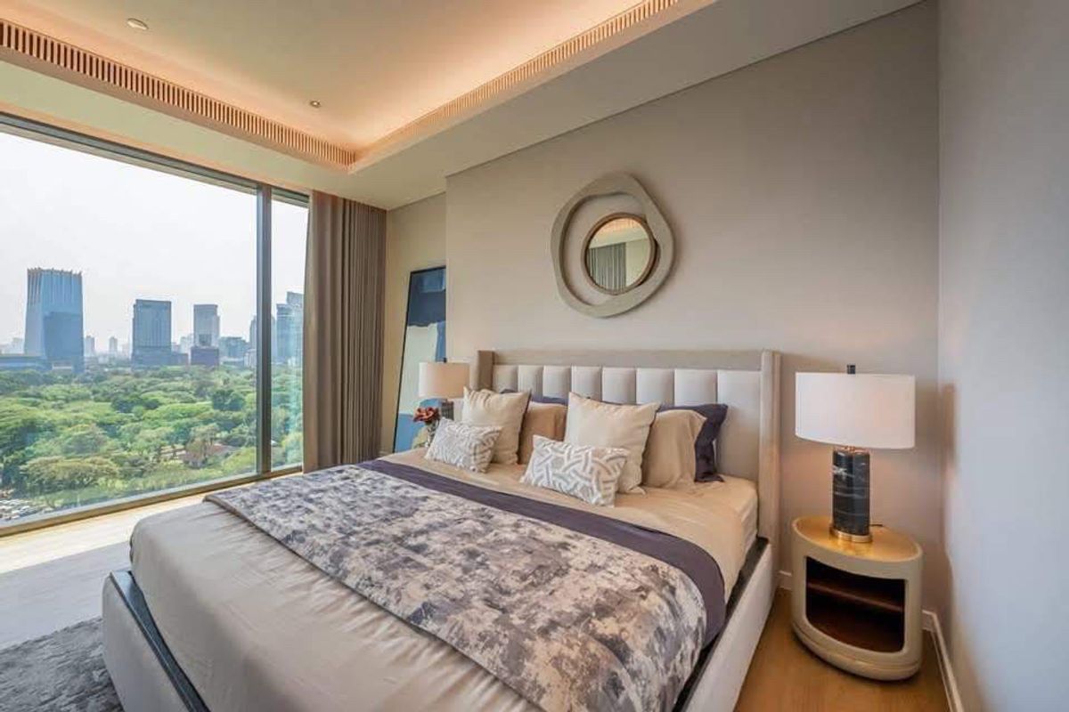 ให้เช่าคอนโดวิทยุ ชิดลม หลังสวน : ให้เช่าคอนโด Sindhorn คอนโดหรู ห้องตกแต่งแบบ Luxury ติดสวนลุมพินีที่สุดในประเทศ บนถนนสารสิน สนใจทักได้เลยค่า