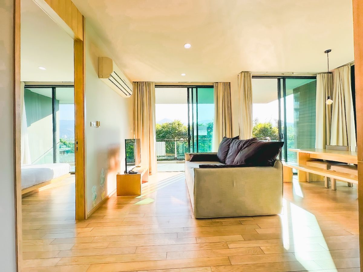 For SaleCondoPak Chong KhaoYai : Luxurious condo for sale in Khao Yai | corner room 84 sq.m. next to the pool | Khao Yai, full -sized corner room, close to the swimming pool, complete with a restaurant, cafes and tourist attractions.