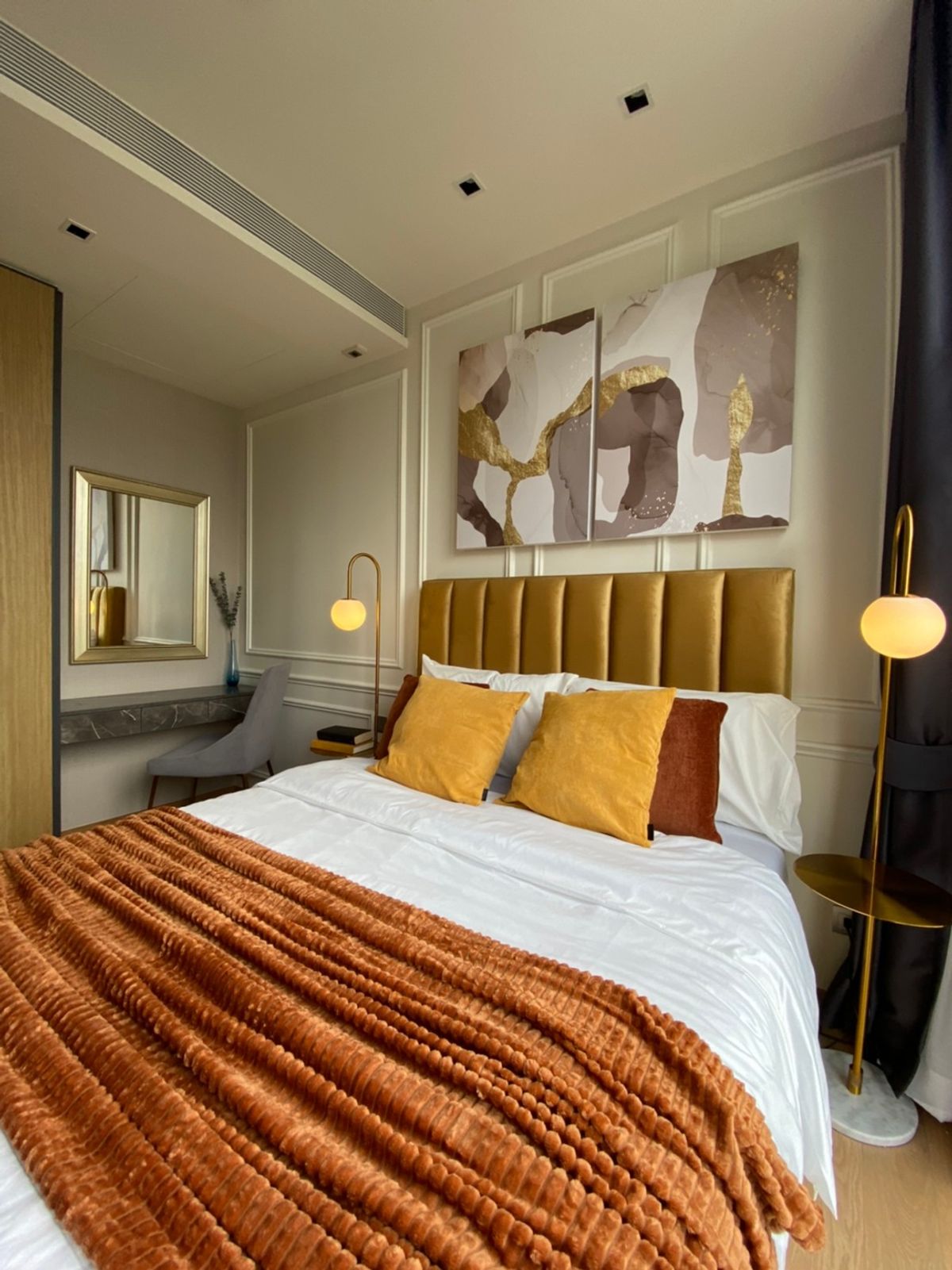 ให้เช่าคอนโดสุขุมวิท อโศก ทองหล่อ : 🔥ให้เช่าด่วน🔥 BEATNIQ Sukhumvit 32 คอนโด Super Luxury ใจกลางสุขุมวิท 2 ห้องนอน 2 ห้องน้ำ พร้อมเข้าอยู่ ❗ 