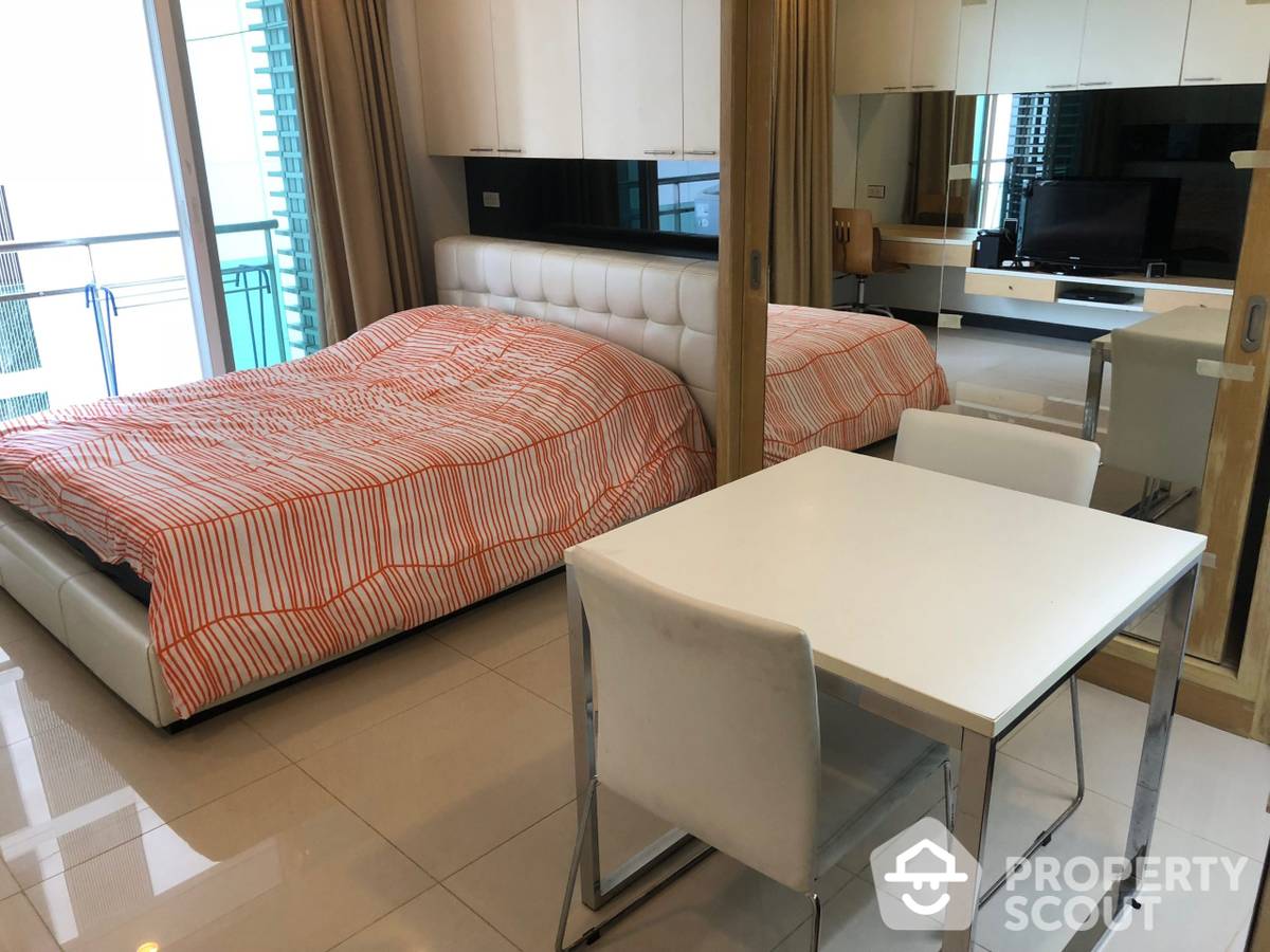 For SaleCondoNana, North Nana,Sukhumvit13, Soi Nana : 1-BR Condo at The Prime11 Sukhumvit Condominium near BTS Nana