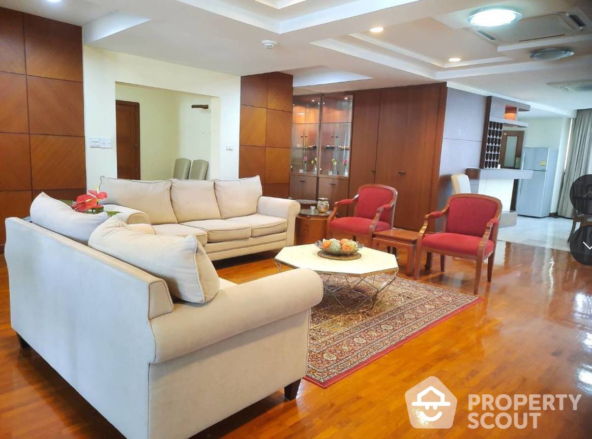 For SaleCondoSukhumvit, Asoke, Thonglor : 3-BR Condo at President Park Condominium near MRT Queen Sirikit National Convention Centre