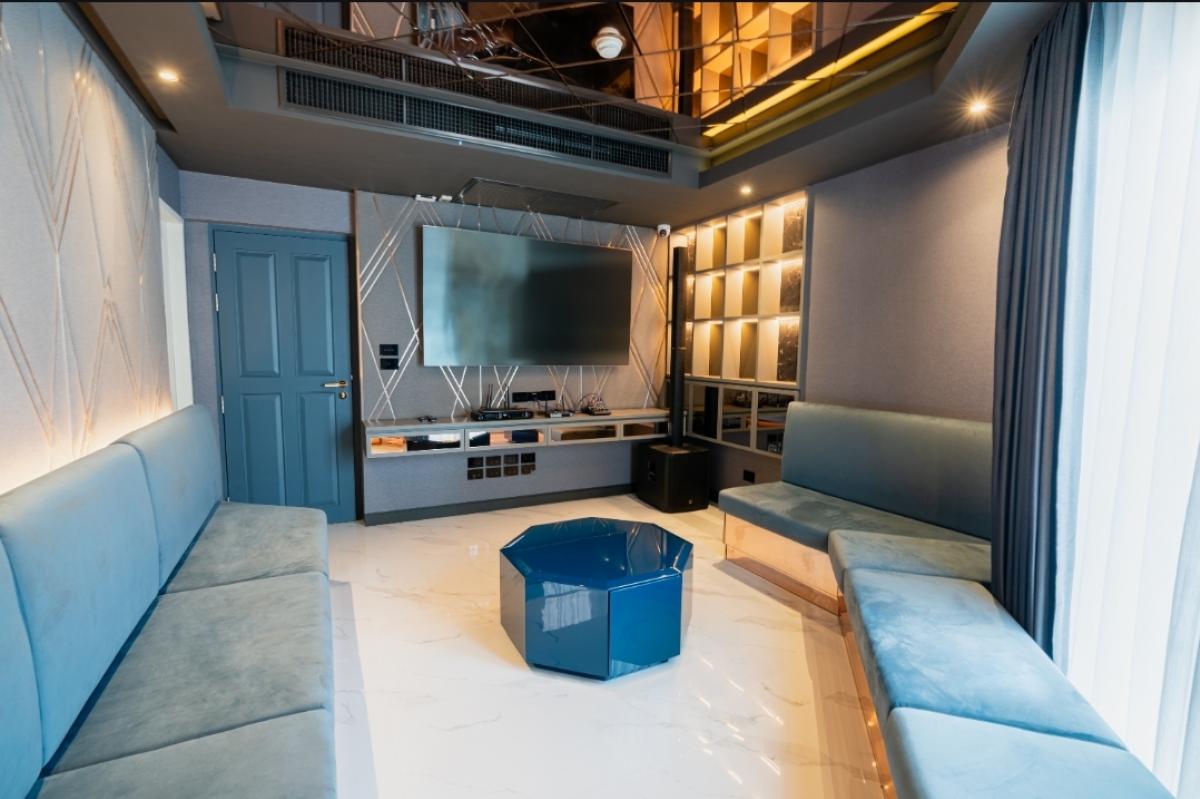 For SaleCondoRama9, Petchburi, RCA : Top-notch 3-bedroom Belle Grand Rama 9 in the heart of the cityClose to BTS/MRT Rama 9 with complete amenities!