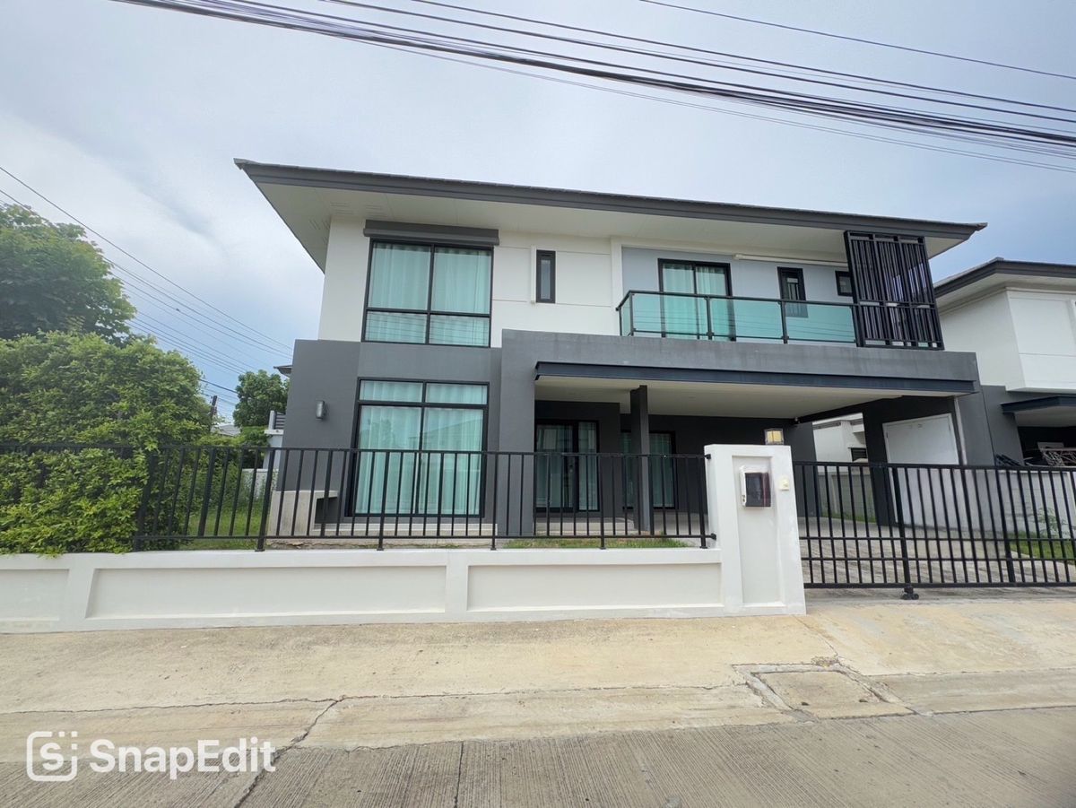 ให้เช่าบ้านสมุทรปราการ สำโรง : เช่าด่วน!! บ้านเดี่ยว บริทาเนีย บางนา-สุวรรณภูมิ กม.26 (4 นอน , เฟอร์ครบ พร้อมอยู่ ,บ้านใหม่ไม่เคยปล่อยเช่า)