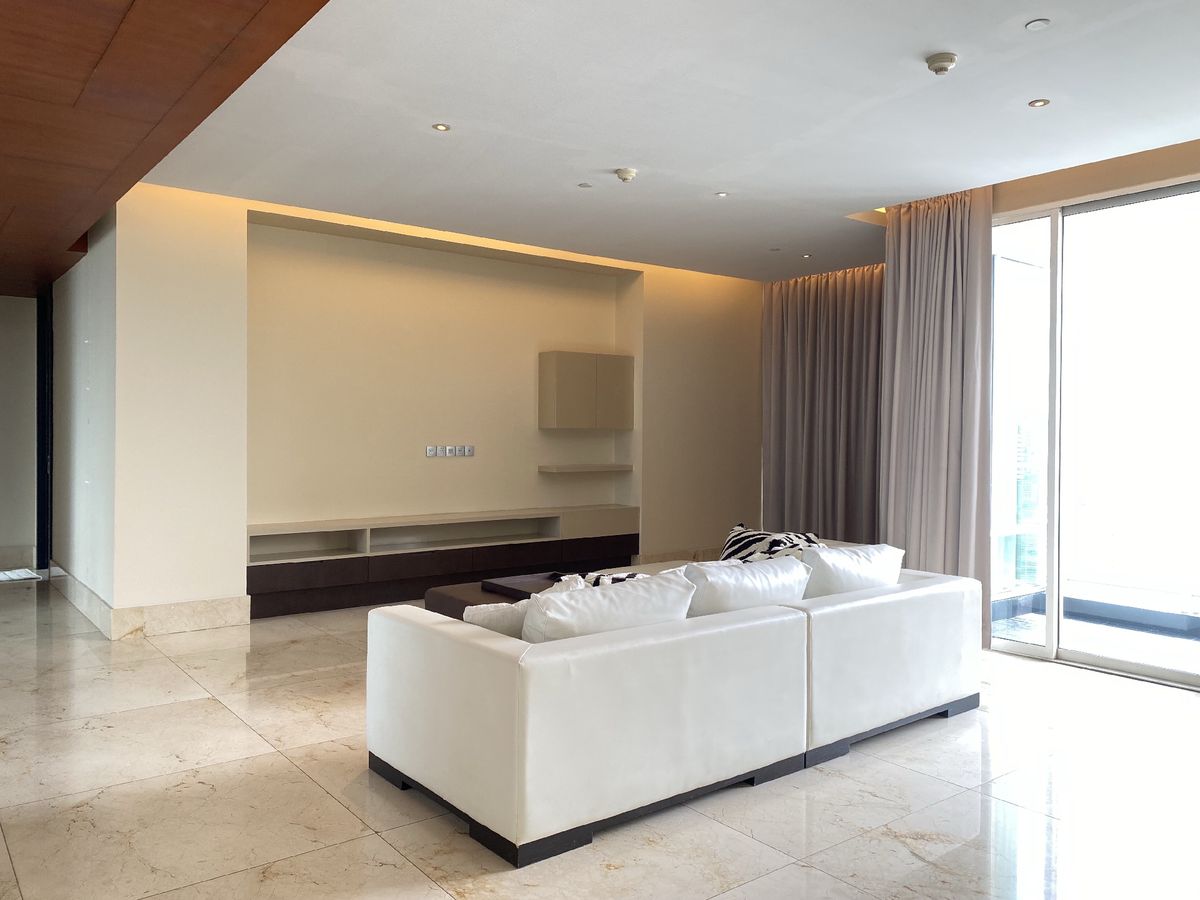 คอนโดสาทร นราธิวาส : The Infinity Condominium 3 Bedroom for RENT! 🌳