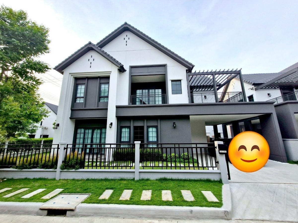 ให้เช่าบ้านบางนา แบริ่ง ลาซาล : ♦ Rare Unit ♦ บ้านเดี่ยว 2 ชั้น 80.00 ตร.ว., 303.00 ตร.ม. | 4 ห้องนอน 5 ห้องน้ำ | ใกล้ เมกะ บางนา 5 นาที, โรงพยาบาลพริ้นซ์ สุวรรณภูมิ 14 นาที