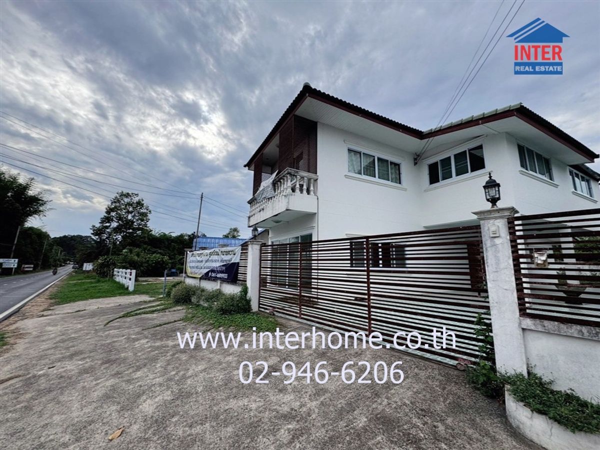 ขายบ้านอุบลราชธานี : บ้านเดี่ยว 2 ชั้น 70 ตร.ว. บ้านเดี่ยว ใกล้เทศบาลเมืองแจระแม คริสตจักรแสงอุบล ถนนบ้านหนองแก ถนนแจ้งสนิท-บ้านเชือก เมืองอุบลราชธานี อุบลราชธานี