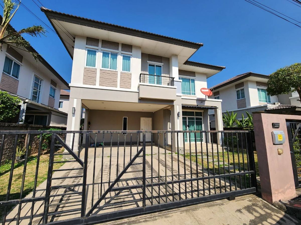 ให้เช่าบ้านแจ้งวัฒนะ เมืองทอง : ปล่อยเช่า บ้านเดี่ยว 2 ชั้น บ้านเลขที่ 88/25 (ซอย 5 ) โครงการ เดอะแพลนท์ แจ้งวัฒนะ  (The Plant Chaengwattana)  อยู่ในเมืองทองธานีใกล้ทางด่วน เดินทางสะดวก
