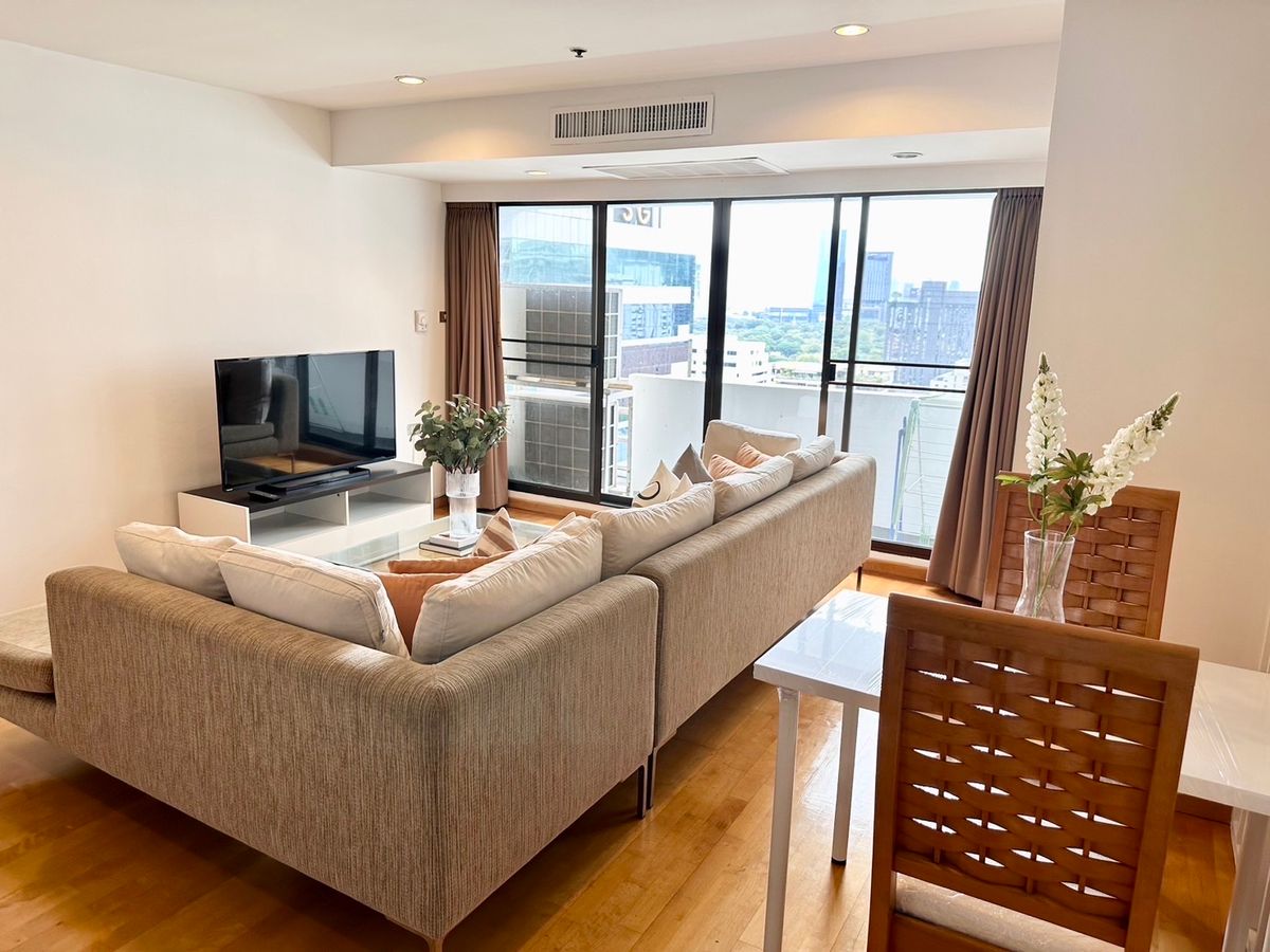 For RentCondoWitthayu, Chidlom, Langsuan, Ploenchit : The Royal Place 2 for Rent!! 🏡