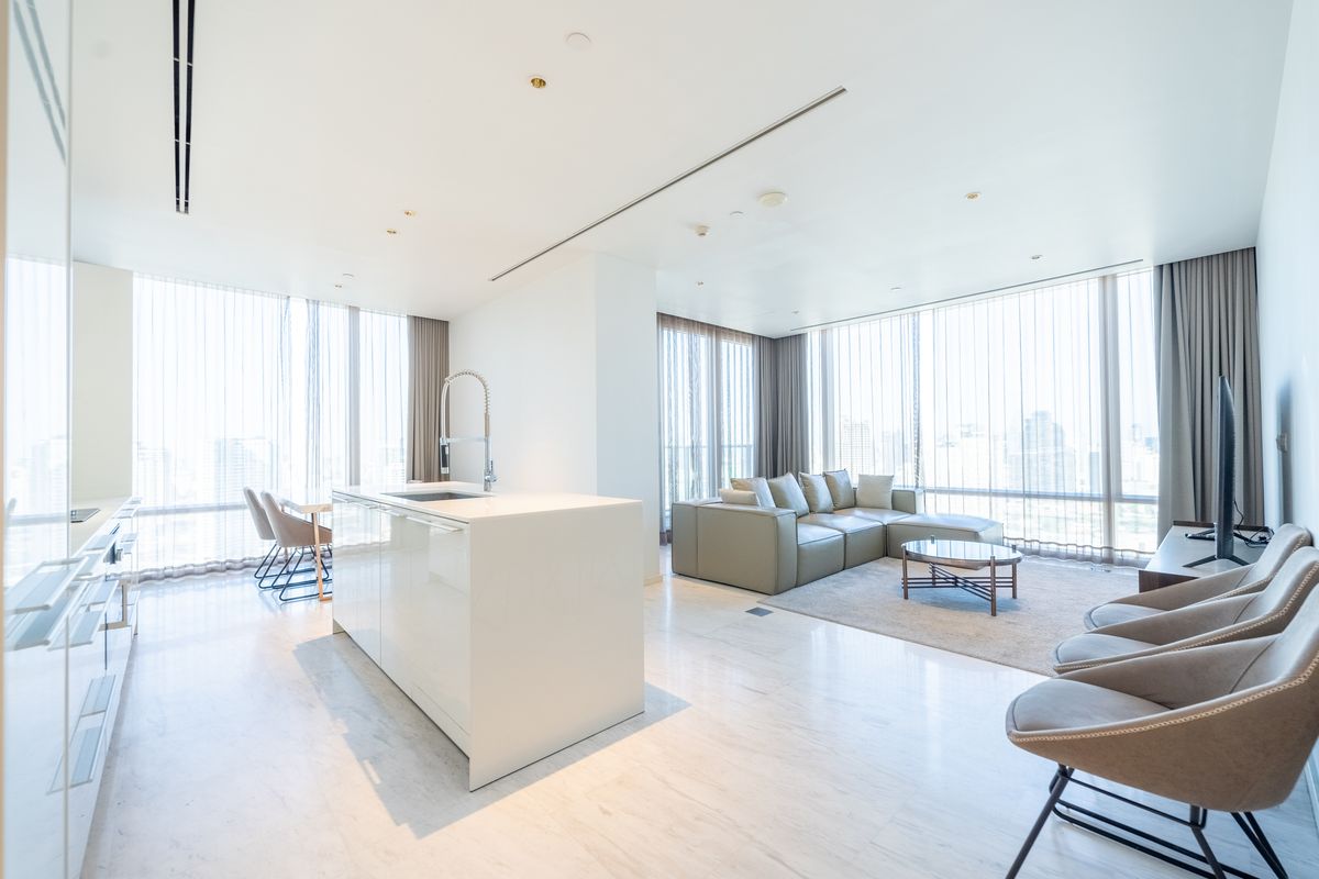 ให้เช่าคอนโดสาทร นราธิวาส : (for rent) Four Seasons Private Residences คอนโดริมแม่น้ำเจ้าพระยา