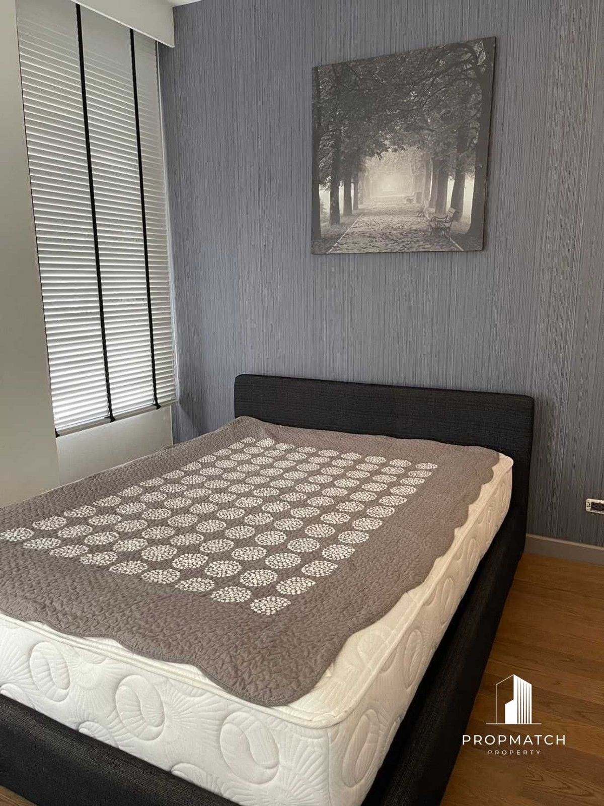 For SaleCondoRatchathewi,Phayathai : The best deal condo for sale in Pet Friendly M Phayathai (1 Bedroom 1 Bathroom) near the monument train.