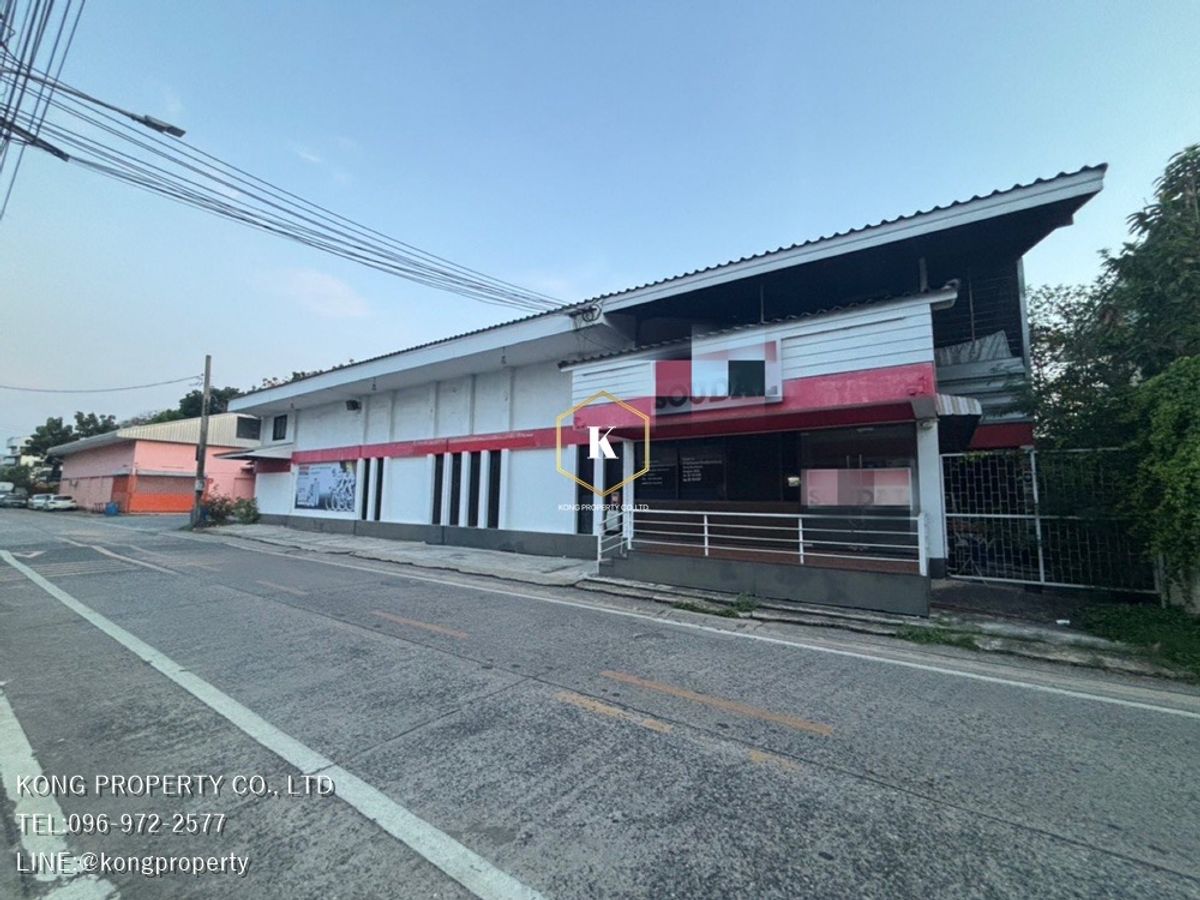 ให้เช่าโกดังลาดกระบัง สุวรรณภูมิ : ให้เช่าโกดัง เฉลิมพระเกียรติร.9 ประเวศ กรุงเทพ พื้นที่ 700ตรม. 