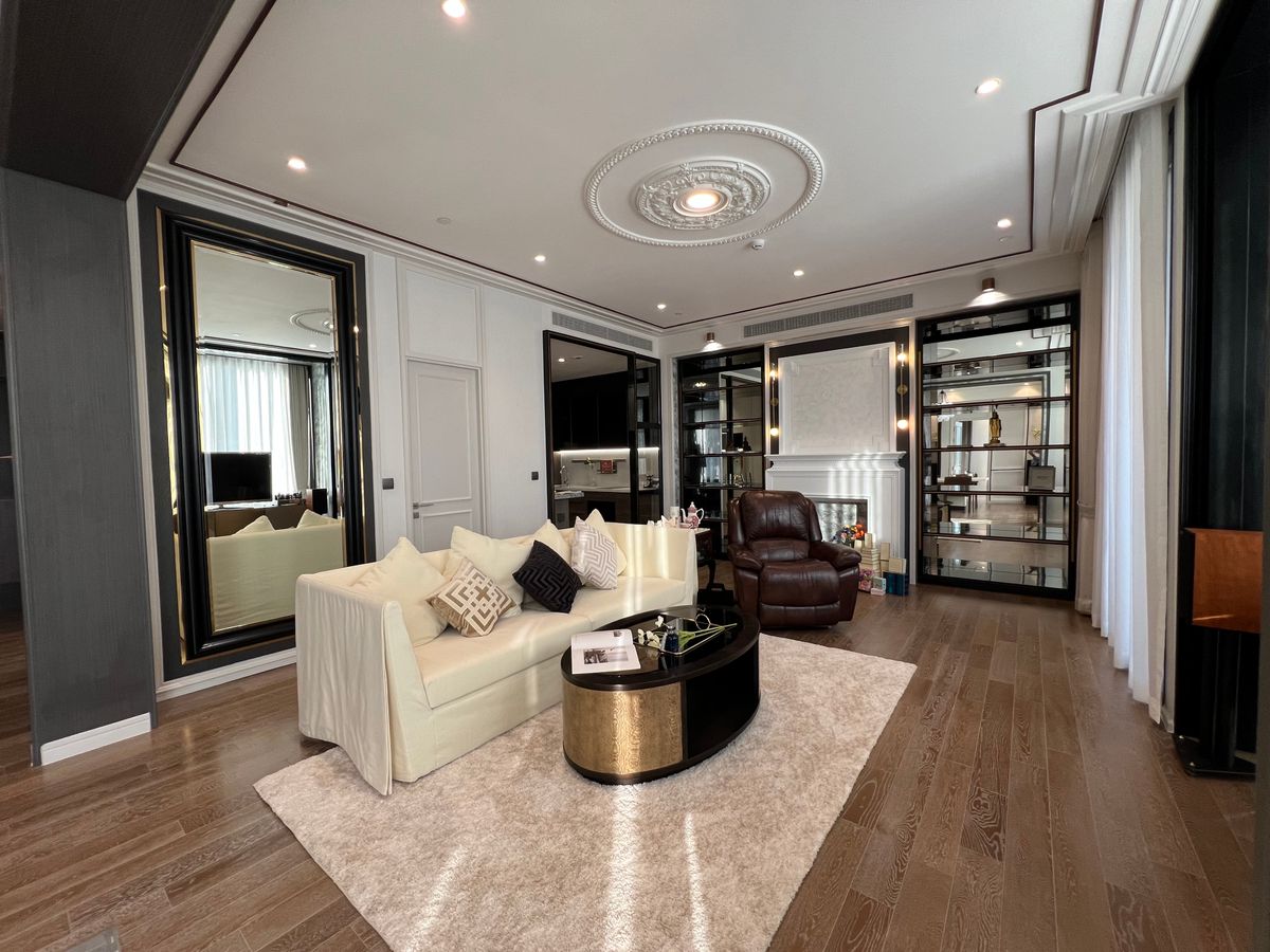 ให้เช่าคอนโดวิทยุ ชิดลม หลังสวน : [L250502010] สำหรับเช่า Muniq Langsuan | 2+ ห้องนอน | ขนาด 152.42 ตร.ม. | ราคาพิเศษ | พร้อมเข้าอยู่