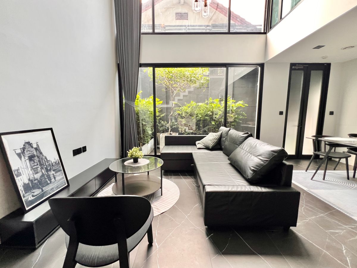 ขายทาวน์โฮมรัชดา ห้วยขวาง : ขาย Home Office / Townhome 3ชั้น L SCAPE Seoul รัชดา 20 ห้วยขวาง
