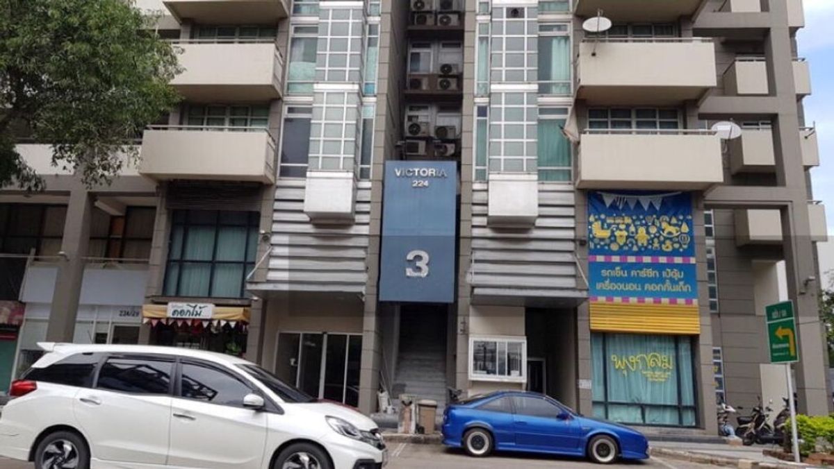 ขายคอนโดแจ้งวัฒนะ เมืองทอง : ขายคอนโด เลควิว เมืองทองธานี อาคารวิคตอเรีย เฟอร์นิเจอร์ครบพร้อมอยู่ ชั้น18A ทำเลดี เดินทางสะดวก