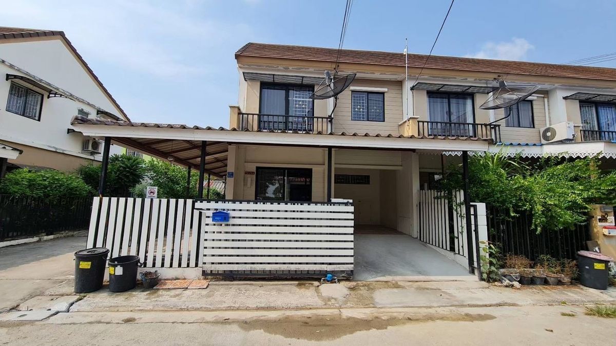 ให้เช่าทาวน์โฮมลาดกระบัง สุวรรณภูมิ : ให้เช่าทาวน์โฮม บ้านพฤกษา 58 ลาดกระบัง - สุวรรณภูมิ ใกล้ คิงเพาเวอร์ ศรีวารี เพียง 3 นาที