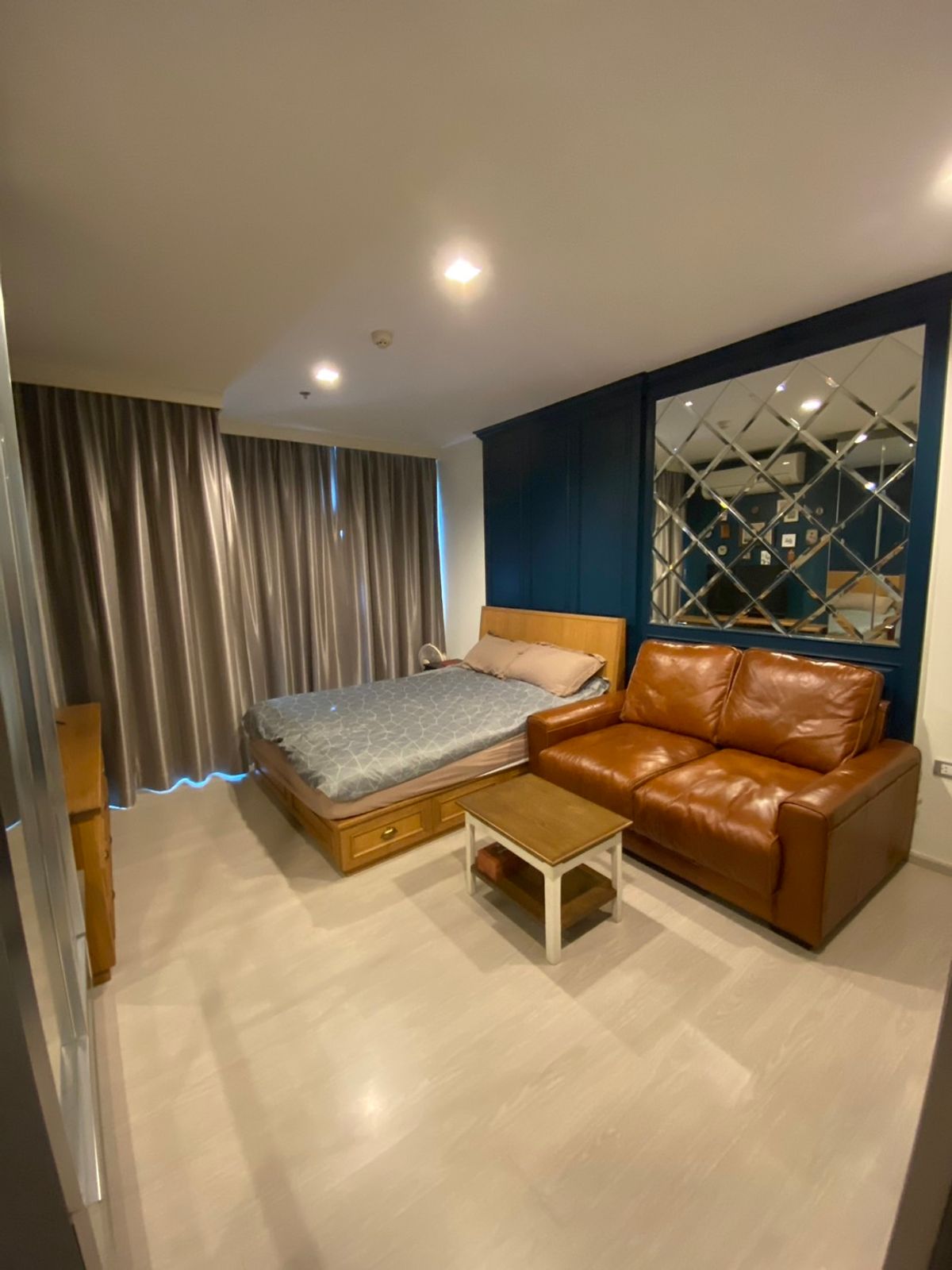 ให้เช่าคอนโดสุขุมวิท อโศก ทองหล่อ : ให้เช่า คอนโด  RHYTHM Sukhumvit 36-38 ใกล้ BTS ทองหล่อ 