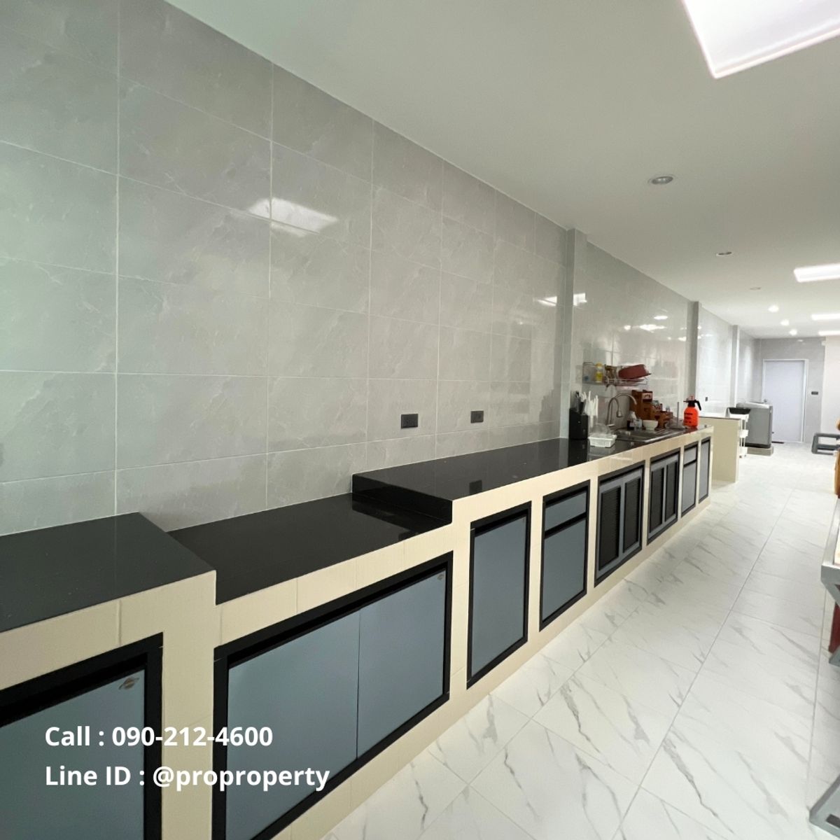 For RentHouseEakachai, Bang Bon : Mantana Wongwa Wongwaen-Bangbon, rented a single house The largest land size in the project