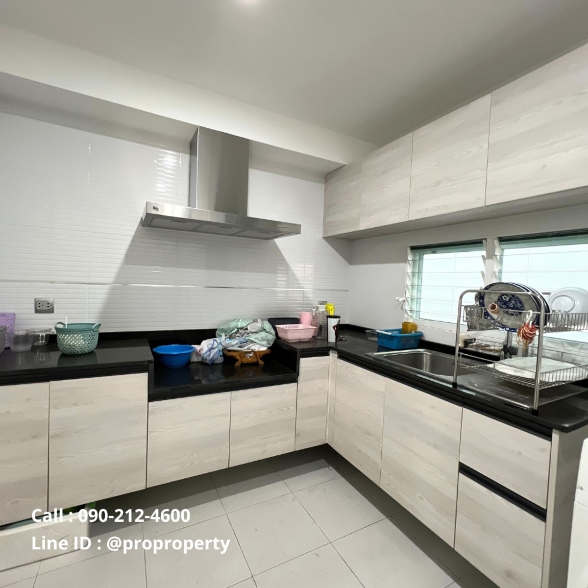 For RentHouseEakachai, Bang Bon : Mantana Wongwa Wongwaen-Bangbon, rented a single house The largest land size in the project