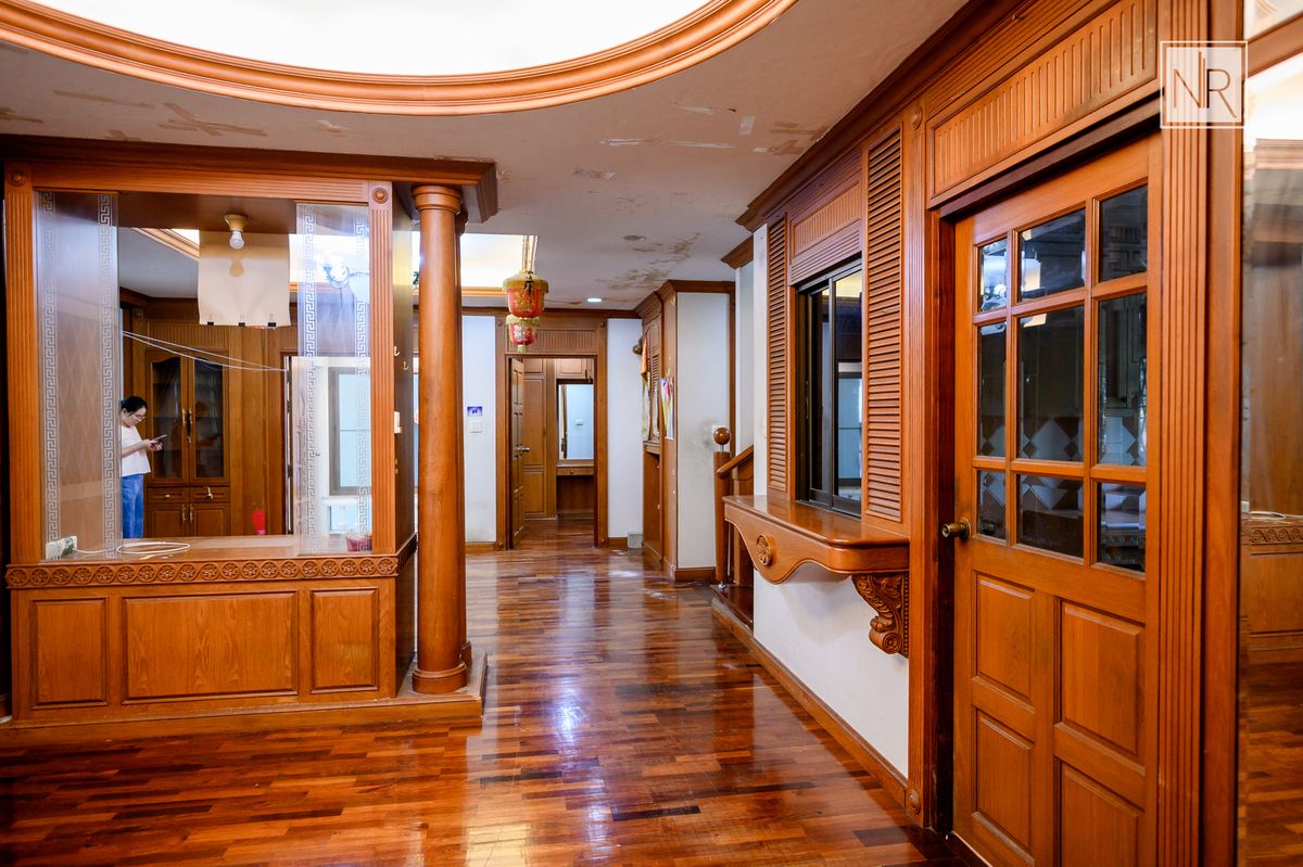 ขายที่ดินวิภาวดี ดอนเมือง หลักสี่ : ขายที่ดินสวย ใกล้ ม.หอการค้า 384 ตรว. พร้อมบ้านเดี่ยว 2 ชั้น