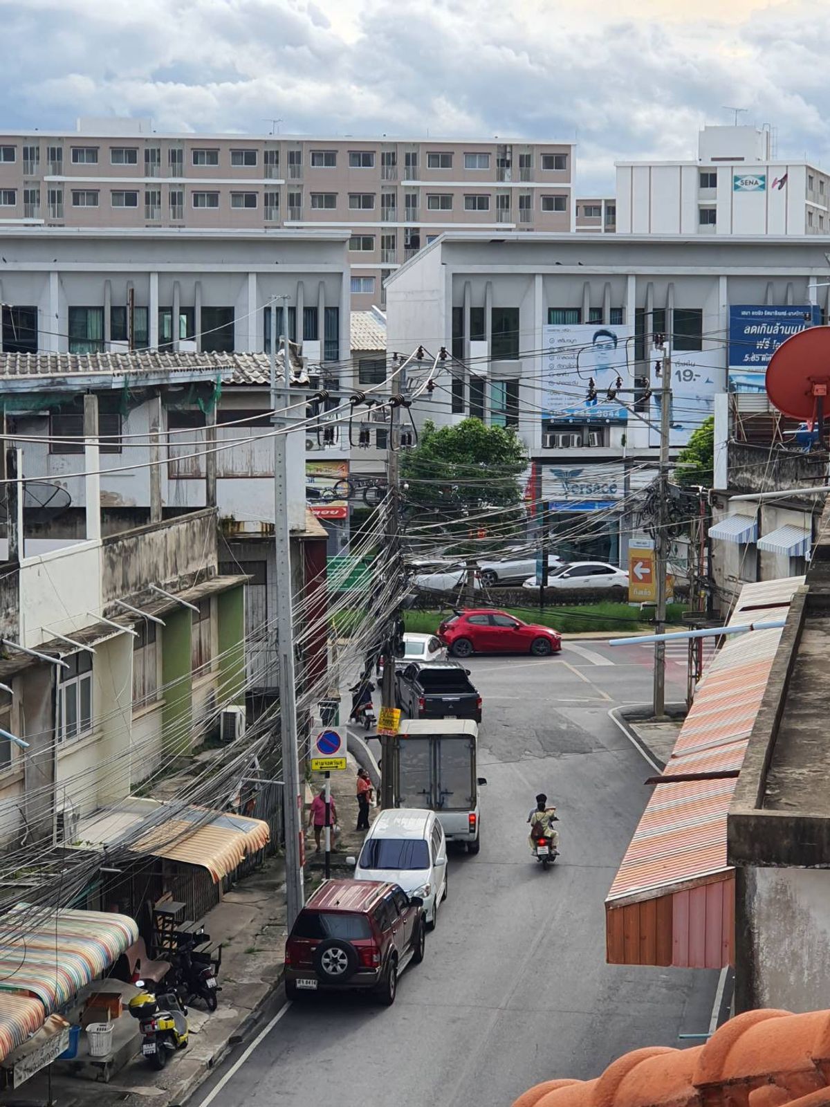 ขายอาคารพาณิชย์นนทบุรี บางใหญ่ บางบัวทอง : อาคารพาณิชย์ บางบัวทอง ห้องมุมปากซอย โรงพยาบาลบางบัวทอง