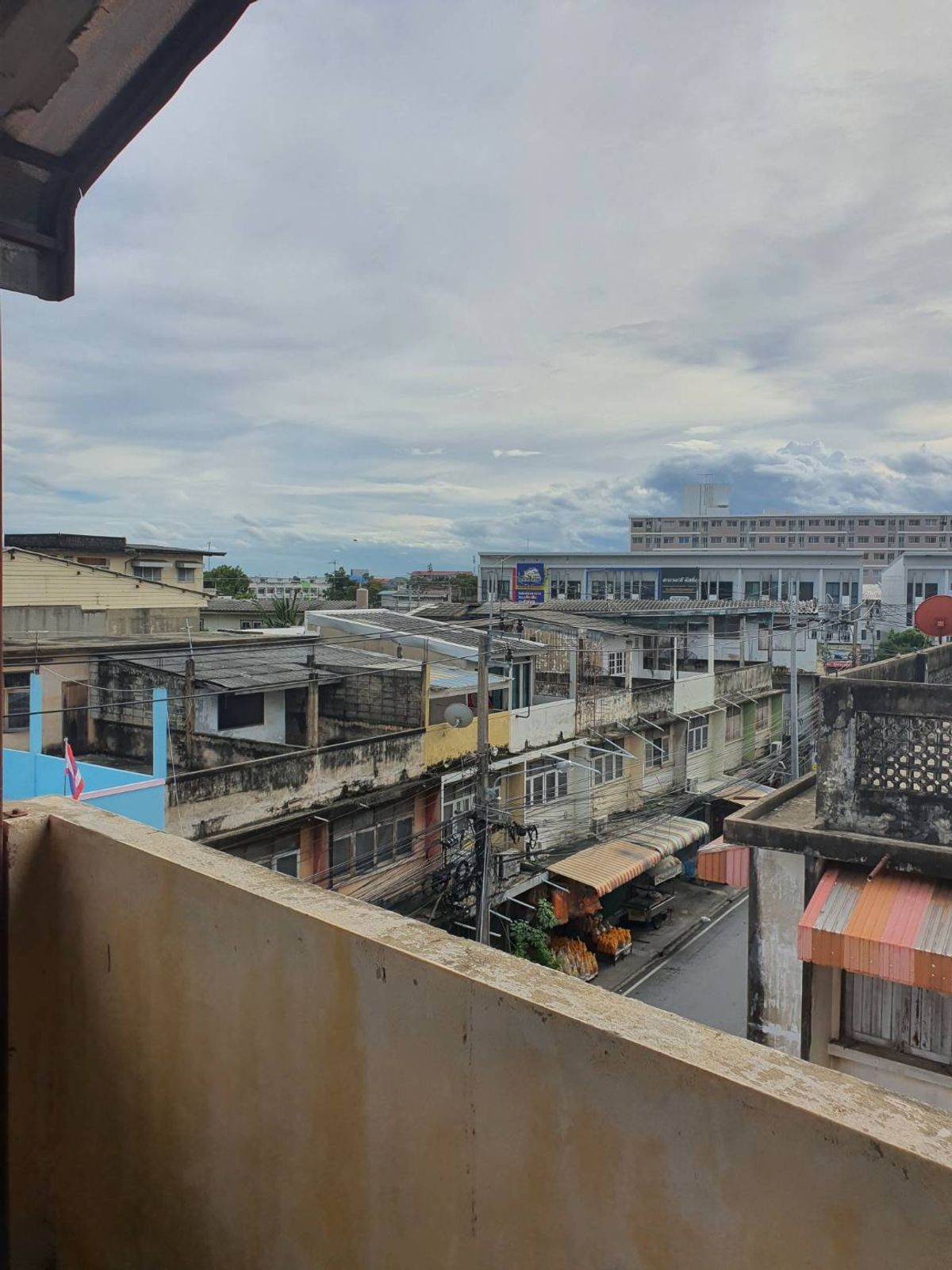 ขายอาคารพาณิชย์นนทบุรี บางใหญ่ บางบัวทอง : อาคารพาณิชย์ บางบัวทอง ห้องมุมปากซอย โรงพยาบาลบางบัวทอง