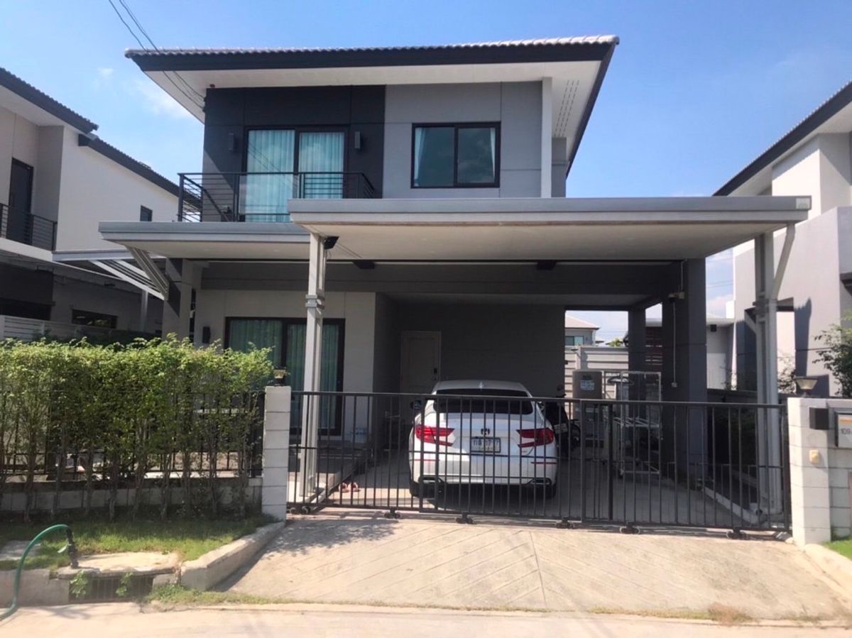 For RentHouseRama5, Ratchapruek, Bangkruai : Sell/rent now !!! 2-storey detached house, good location, Sentetro Ratchaphruek-4 bedrooms in Chor Lor Temple, Bang Kruai Project: Senterat Ratchaphruek-Centro Ratchapruek-Suan Pak. Location: Bang Kruai-Chongtom Road, Wat Chalo, Bang Kruai District, Nonth