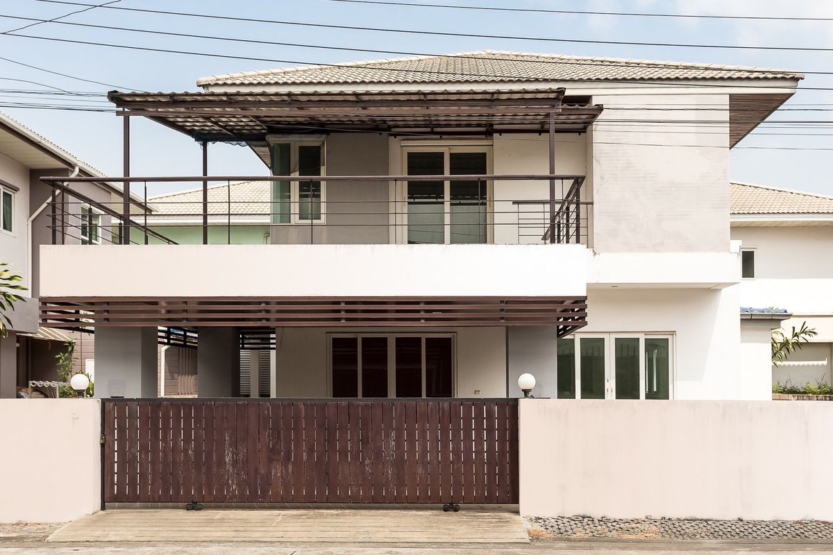 ขายบ้านนวมินทร์ รามอินทรา : บ้านจิรทิพย์ วัชรพล / 3 ห้องนอน (ขาย), Baan Jiratip Watcharapol / 3 Bedrooms (FOR SALE) FEW225