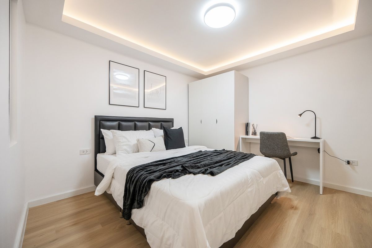 For SaleCondoRatchadapisek, Huaikwang, Suttisan : 🌈🌤️LP-447 Condo for sale at. Condominium, Ratchadaphisek, Huai Khwang Sutthisan, Mengjai Cultural Center, near MRT Huai Khwang