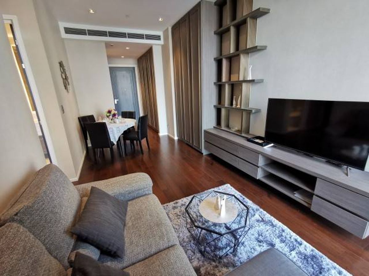ขายคอนโดสุขุมวิท อโศก ทองหล่อ : Best Price!! For Sale Luxury condominium with 2 Bedroom in Thonglor I The Diplomat Sukhumvit 39