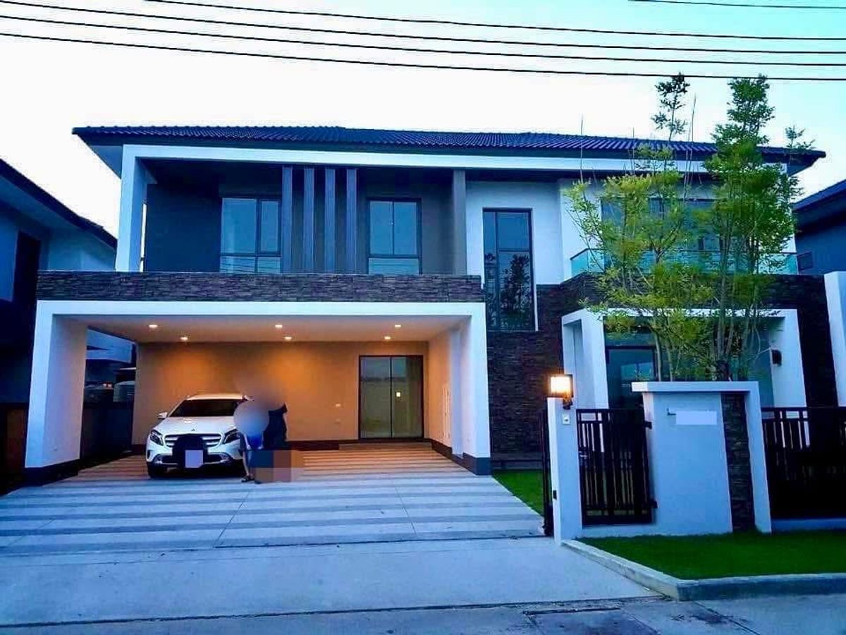 บ้านลาดกระบัง สุวรรณภูมิ : ขาย/เช่า บ้านสวยพร้อมอยู่ The Grand บางนา-วงแหวน 