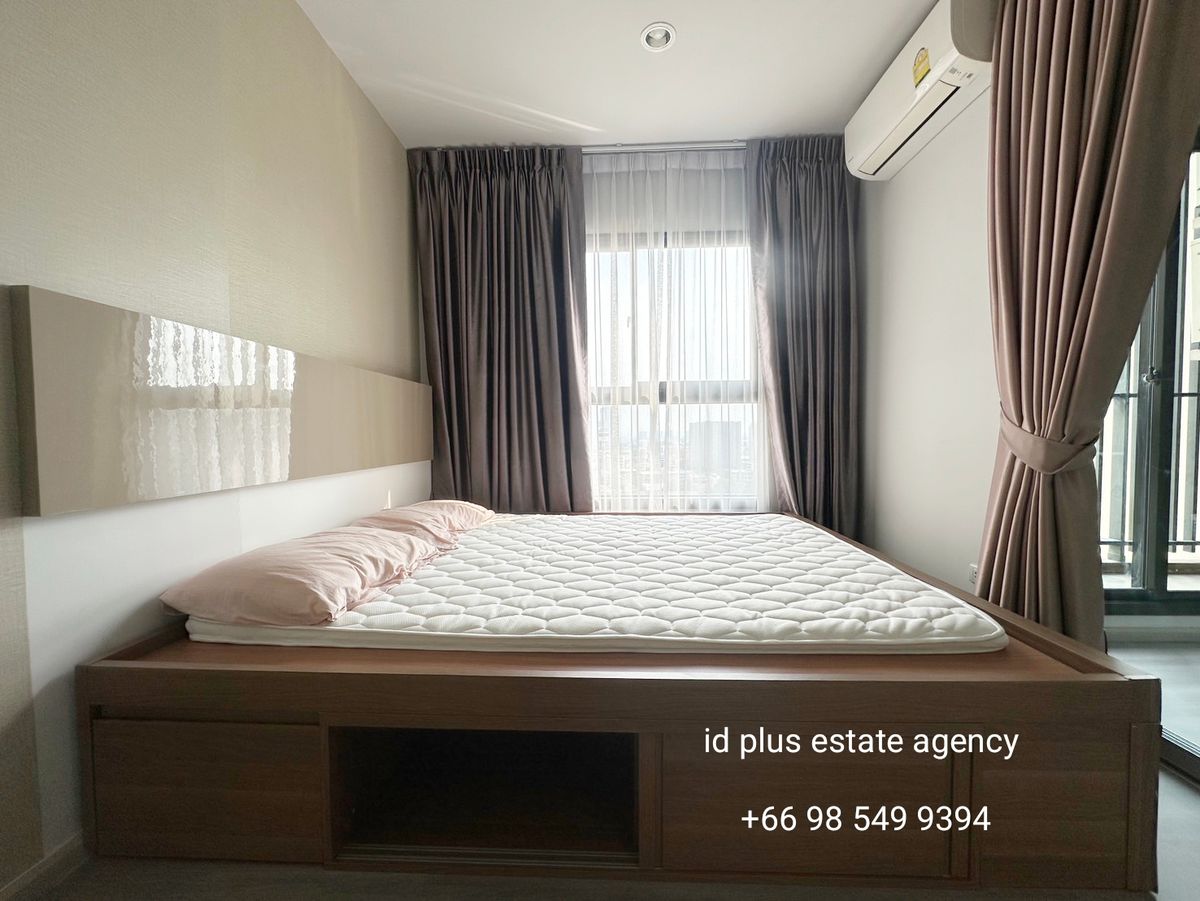 ให้เช่าคอนโดปิ่นเกล้า จรัญสนิทวงศ์ : The Parkland Charan - Pinklao Condo for rent : 1 bedroom for 30 sqm. Open kitchen. City View on 18th floor. C building. fully furnished and electrical appliances Next to MRT Bangyikhan.Rental only for 13,000/ m. 
