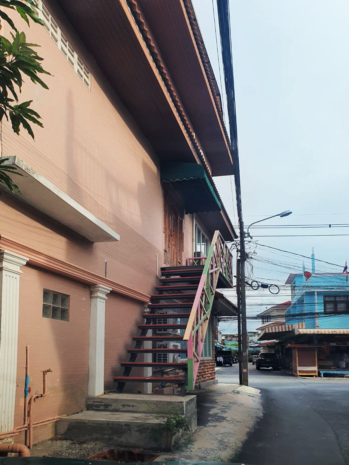 ขายอาคารพาณิชย์นนทบุรี บางใหญ่ บางบัวทอง : อาคารพาณิชย์ บางบัวทอง ห้องมุมปากซอย โรงพยาบาลบางบัวทอง