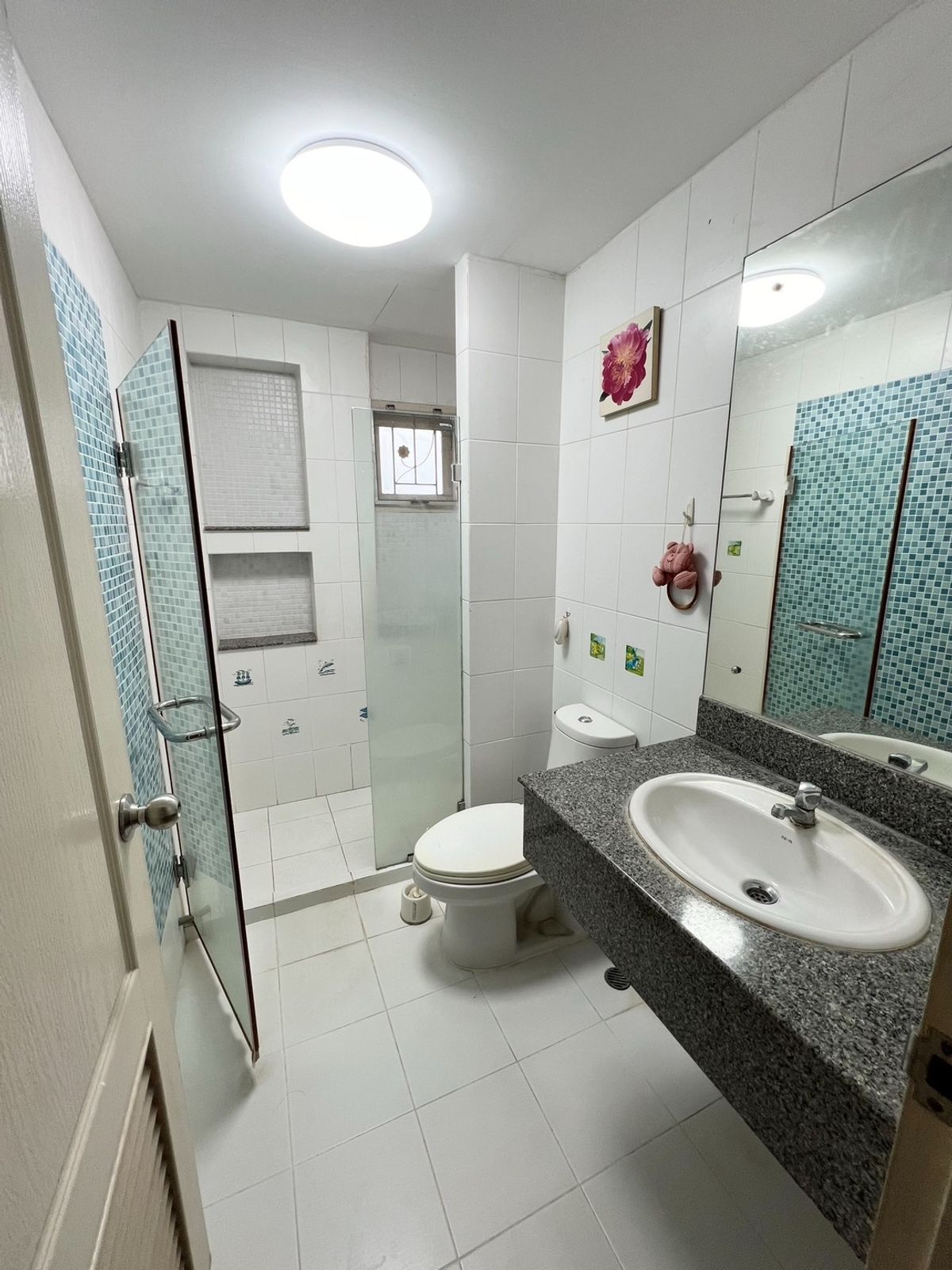 ขายบ้านมีนบุรี-ร่มเกล้า : พาร์คเวย์ ชาเล่ต์ รามคำแหง / 3 ห้องนอน (ขาย), Parkway Chalet Ramkhamhaeng / 3 Bedrooms (FOR SALE) AA374