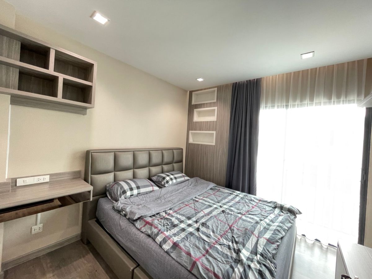 For RentHousePathum Thani,Rangsit, Thammasat : Detached house, beautiful, Foni, full, available for rent, just 2 minutes from the Rangsit Fuse, 4 bedrooms