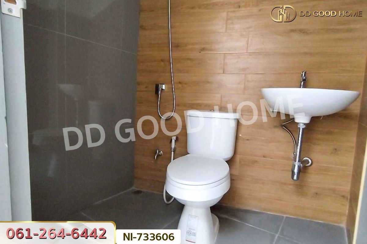 For SaleShop HouseBang Sue, Wong Sawang, Tao Pun : NI-733606 Commercial building, Bangkok-Nonthaburi Road, Bang Sue, near Gateway At Bang Sue shopping mall