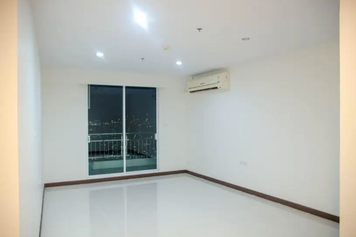 For SaleCondoRama3 (Riverside),Satupadit : 🔥 For Sale !!🔥 Code C20230800331..........Supalai Prima Riva, Studio room, 1 bathroom, high floor 25++, South Facing, Partly Furnished, Special Deal!!📣📣