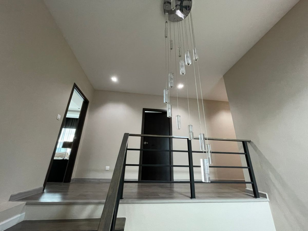 For RentHousePathum Thani,Rangsit, Thammasat : Detached house, beautiful, Foni, full, available for rent, just 2 minutes from the Rangsit Fuse, 4 bedrooms