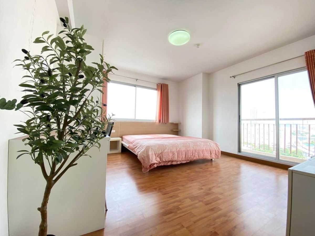 ขายคอนโดปิ่นเกล้า จรัญสนิทวงศ์ : ขาย City Home รัชดา – ปิ่นเกล้า (จรัญสนิทวงศ์) ห้องมุมสภาพดี บิ้ลท์อินห้องทำงานและชุดครัวอย่างดี เฟอร์นิเจอร์ครบ พร้อมอยู่  วิวแม่น้ำเจ้าพระยา ใกล้ MRT บางอ้อ 