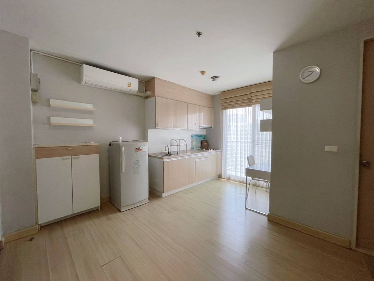 ให้เช่าคอนโดพัฒนาการ ศรีนครินทร์ : ให้เช่า ห้องสวย  Parkland srinakarin condo  1นอน1นำ ขนาด 40.4sq.m. ชั้น14 ตึก D  