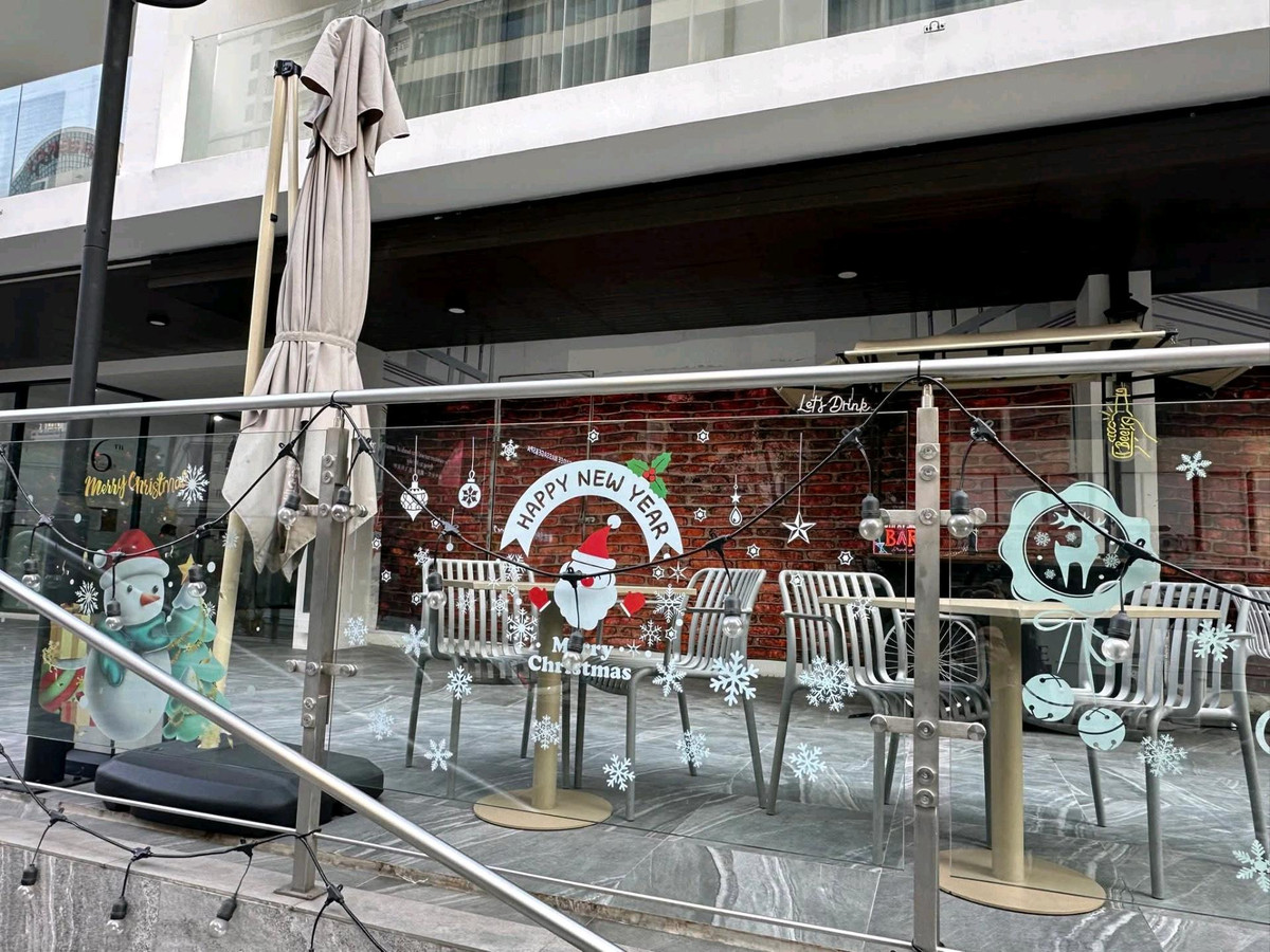 For RentRetail SpaceSukhumvit, Asoke, Thonglor : 🏙✨ Prime Retail Space for Rent — 80 sq.m. on Sukhumvit 15 (Asoke–Nana)