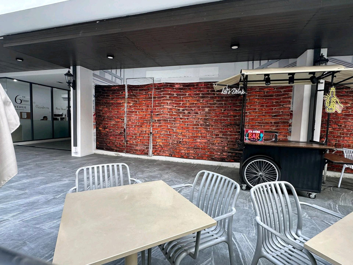 For RentRetail SpaceSukhumvit, Asoke, Thonglor : 🏙✨ Prime Retail Space for Rent — 80 sq.m. on Sukhumvit 15 (Asoke–Nana)
