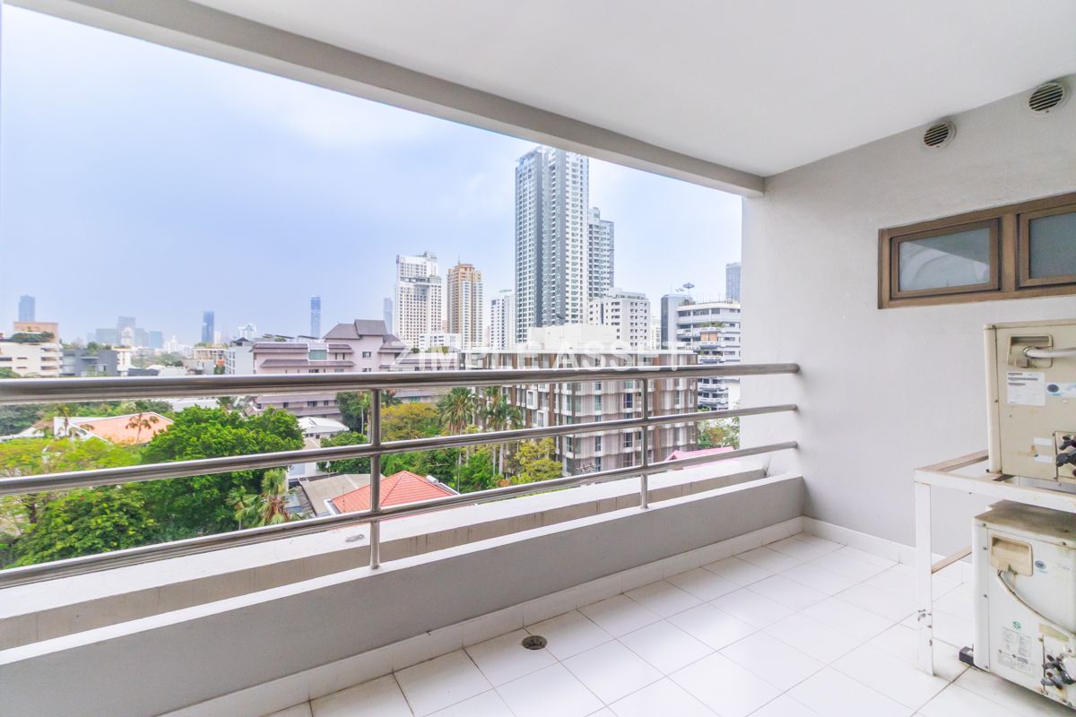 ให้เช่าสุขุมวิท อโศก ทองหล่อ : ZA90057 อพาร์ทเมนท์สุดหรูใจกลางสุขุมวิท ซอย31 มาพร้อมห้องขนาดใหญ่ กว้างขวาง ตกแต่งครบ พร้อมการออกแบบที่เน้นความเป็นส่วนตัว เงียบสงบ เหมาะสำหรับการพักผ่อนอย่างแท้จริง ตั้งอยู่บนทำเลใจกลางเมือง ใกล้ BTS พร้อมพงษ์ เลี้ยงสัตว์ได้🐶