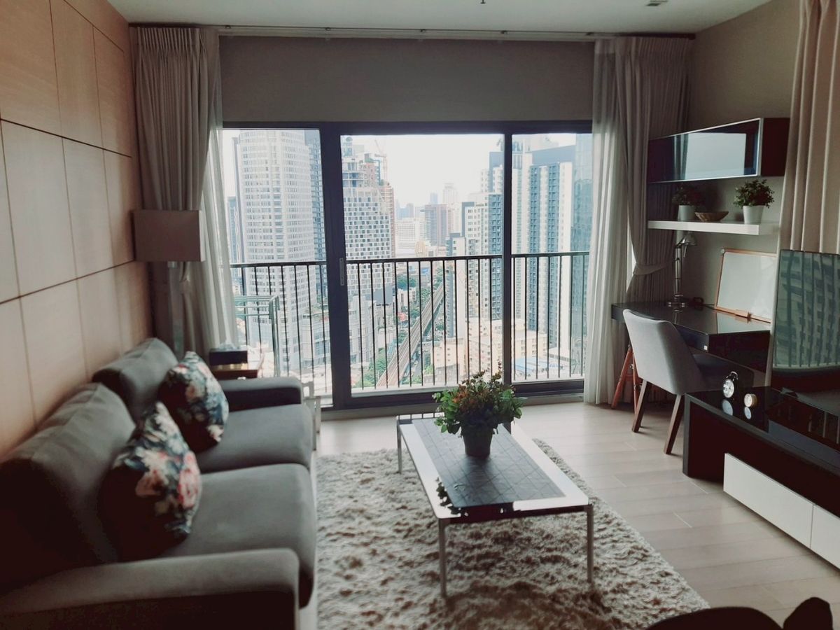 For RentCondoSukhumvit, Asoke, Thonglor : For rent [for RENT] NOBLE REMIX BTS Thonglor 1 bedroom 62 square meters. Appointment. Tel. 099 462 9391 Bird.