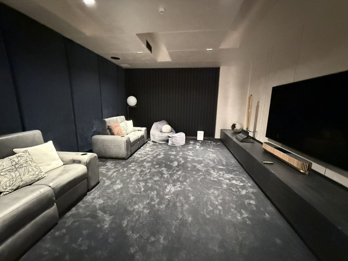 ขายคอนโดพัทยา บางแสน ชลบุรี สัตหีบ :  Arom Wongamat