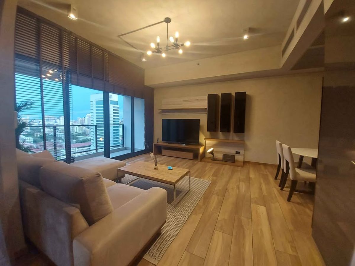 ให้เช่าคอนโดสุขุมวิท อโศก ทองหล่อ : ให้เช่า The Lofts Asoke ราคา 75,000 บาท [MKsr250513]