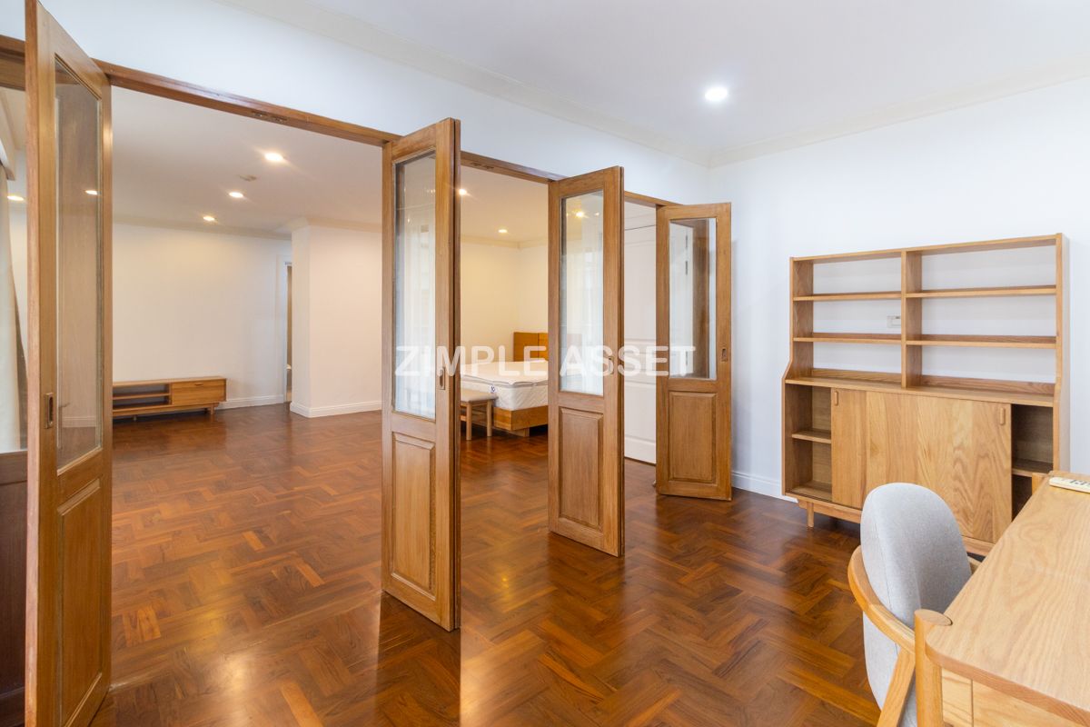 ให้เช่าสุขุมวิท อโศก ทองหล่อ : ZA90057 อพาร์ทเมนท์สุดหรูใจกลางสุขุมวิท ซอย31 มาพร้อมห้องขนาดใหญ่ กว้างขวาง ตกแต่งครบ พร้อมการออกแบบที่เน้นความเป็นส่วนตัว เงียบสงบ เหมาะสำหรับการพักผ่อนอย่างแท้จริง ตั้งอยู่บนทำเลใจกลางเมือง ใกล้ BTS พร้อมพงษ์ เลี้ยงสัตว์ได้🐶