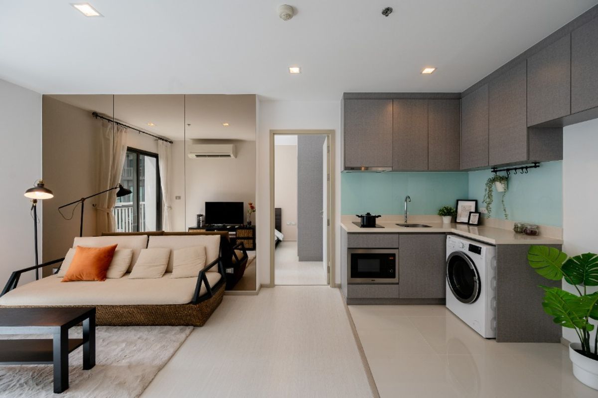 ให้เช่าคอนโดสุขุมวิท อโศก ทองหล่อ : 🏙️ ให้เช่าคอนโด Rhythm 36-38  – แต่งครบ ทำเลดี ใจกลางสุขุมวิท