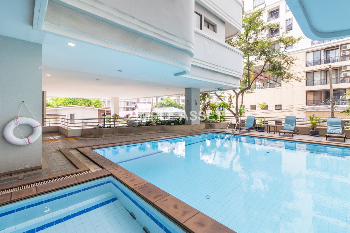 ให้เช่าสุขุมวิท อโศก ทองหล่อ : ZA90057 อพาร์ทเมนท์สุดหรูใจกลางสุขุมวิท ซอย31 มาพร้อมห้องขนาดใหญ่ กว้างขวาง ตกแต่งครบ พร้อมการออกแบบที่เน้นความเป็นส่วนตัว เงียบสงบ เหมาะสำหรับการพักผ่อนอย่างแท้จริง ตั้งอยู่บนทำเลใจกลางเมือง ใกล้ BTS พร้อมพงษ์ เลี้ยงสัตว์ได้🐶