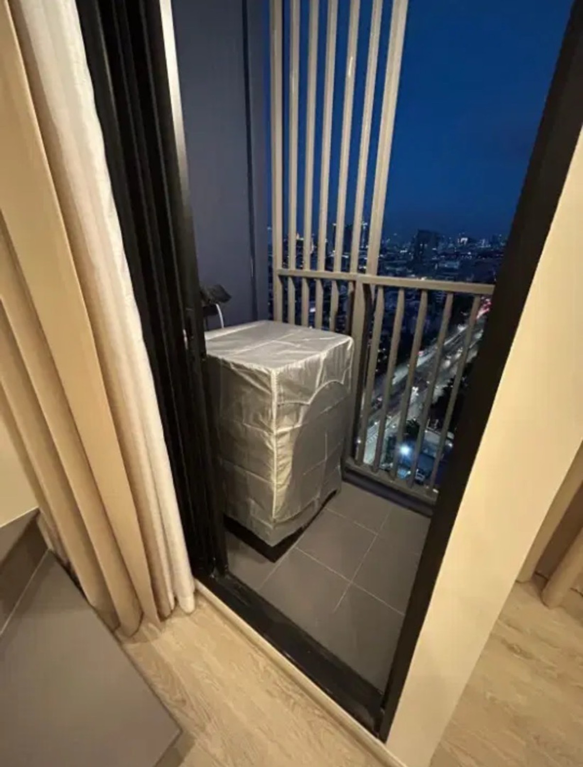 For RentCondoPinklao, Charansanitwong : [REN/SALE] Origin Plug & Amp; Play Sirindhorn Station Origin Plug and Play Sirindhorn Station